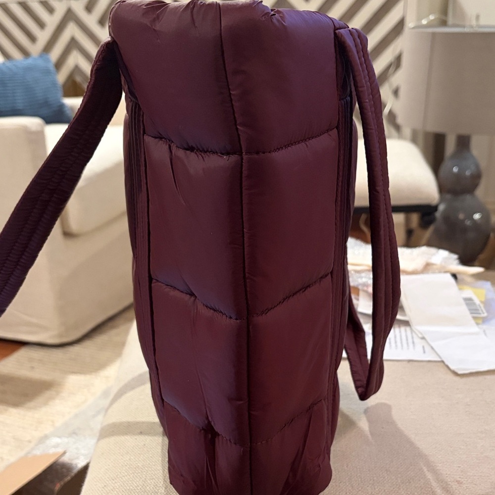 Land's End Burgundy Wanderweight Ultralight Packable Tote Bag/NWOT - Picture 13 of 13